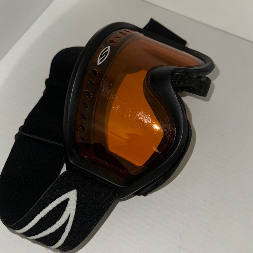 Smith Goggles With Adjustable Strap - image 2